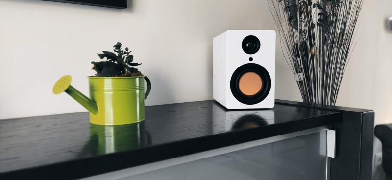  - Mitchell Acoustics uStream One | Photos des enceintes bibliothèque